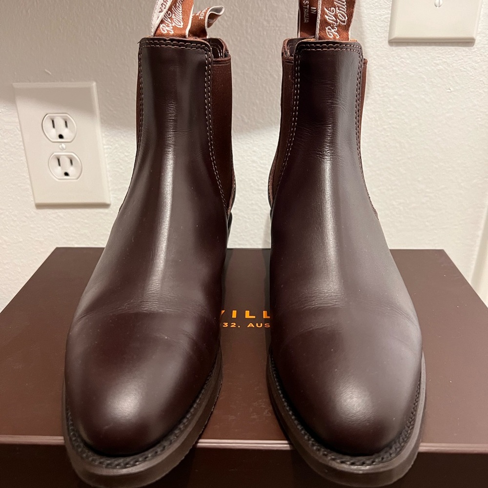 R. M. Williams Comfortable Lady Yearling